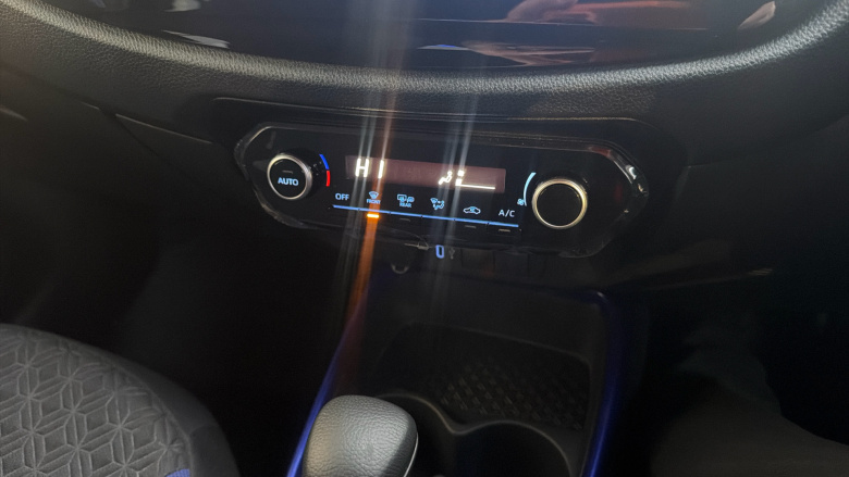 Toyota Aygo X 1.0 VVT-i Edge 5dr Auto Petrol Hatchback